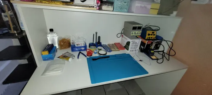 Bancada de conserto de celular 