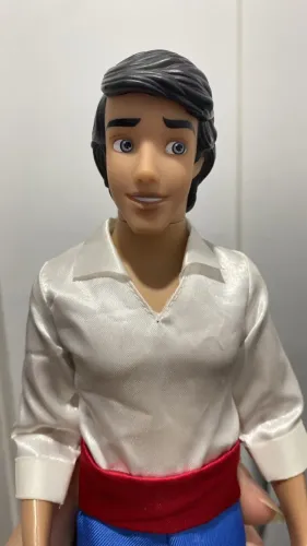Boneco Príncipe Eric - A Pequena Sereia / Disney Store