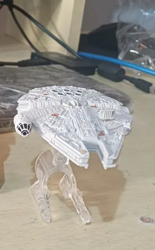 Star Wars Hot Wheels - Millennium Falcon - Han Solo + First Order Tie Fighter +Darth Vader