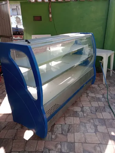 Vendo balcão vitrine 178 x60m2 retirada em Nilópolis