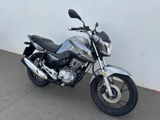 Vendo ou troco por Moto Honda CG Fan 160 2023 em estado de ZERO Extra