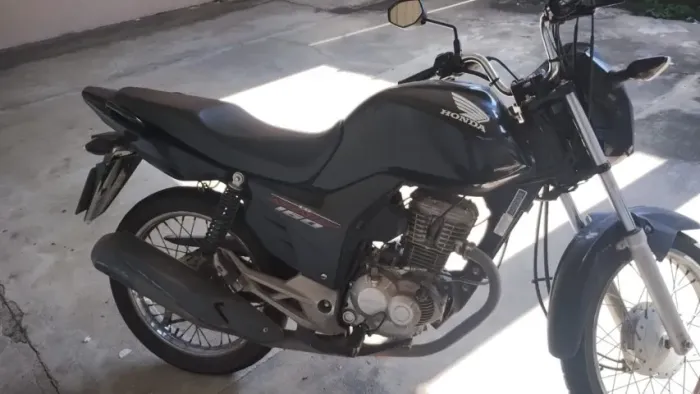 Vendo Honda CG start Segunda dona