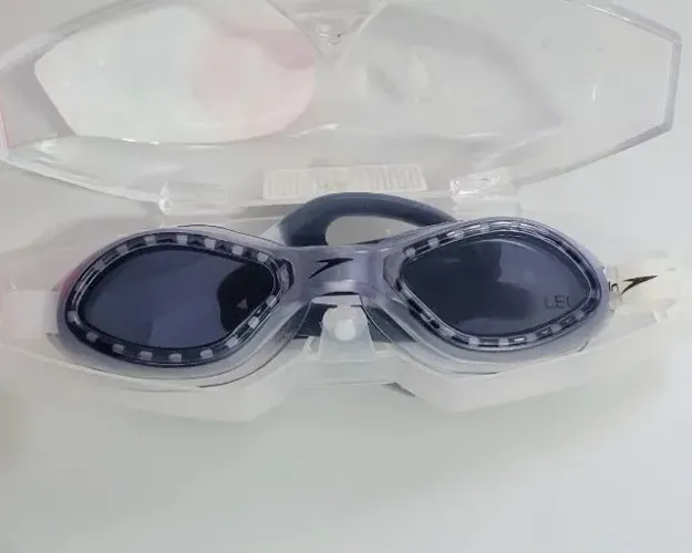Kit Óculos e Touca Natação Speedo Original na caixa
