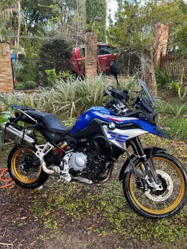 BMW F850 GS COM 1830KM ÚNICO DONO