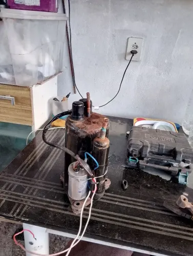 Compressor de ar-condicionado