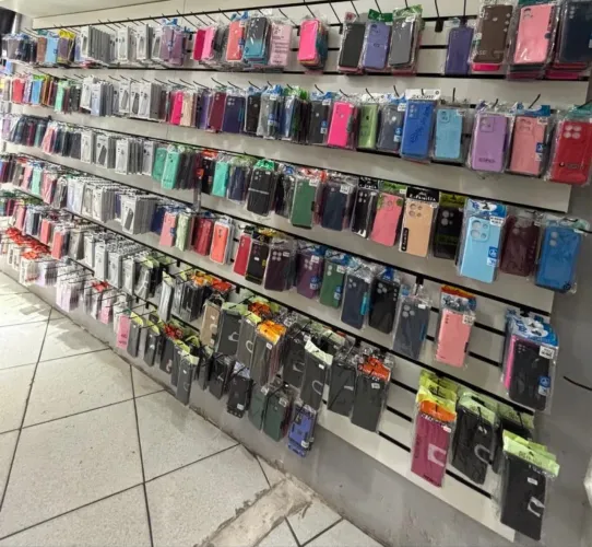 Lote 1.795 Capinhas Para IPhone e Android