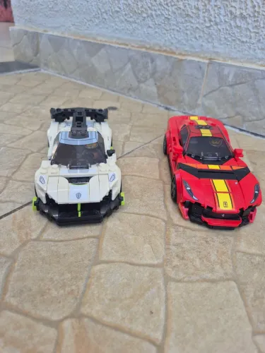 Carro de lego
