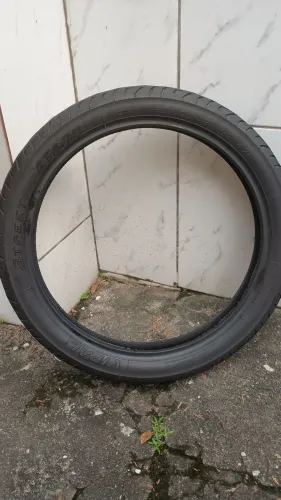 Par de pneus Vipal ST600 (usado)