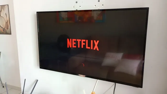 Vendo tv Philips 43 polegadas 