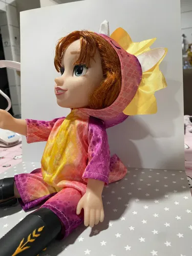 Boneca anna Frozen com fantasia de dinossauro- Disney