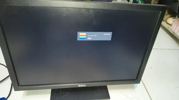 Monitor LCD Dell 24 polegadas