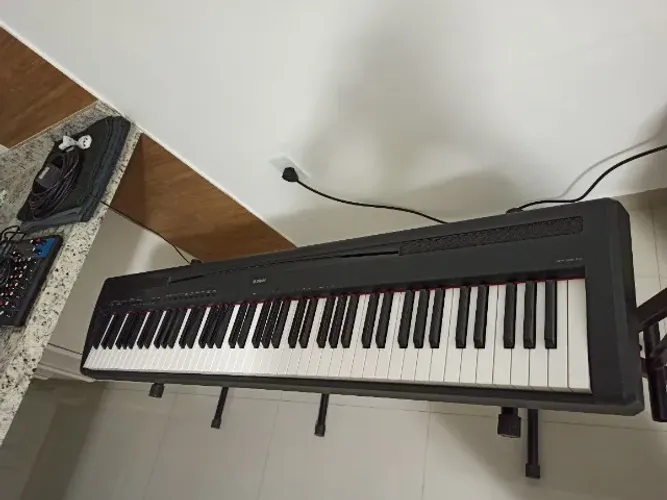Piano Digital Yamaha P-95