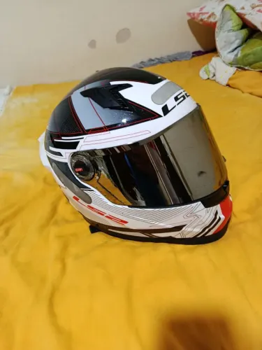 Capacete ls2