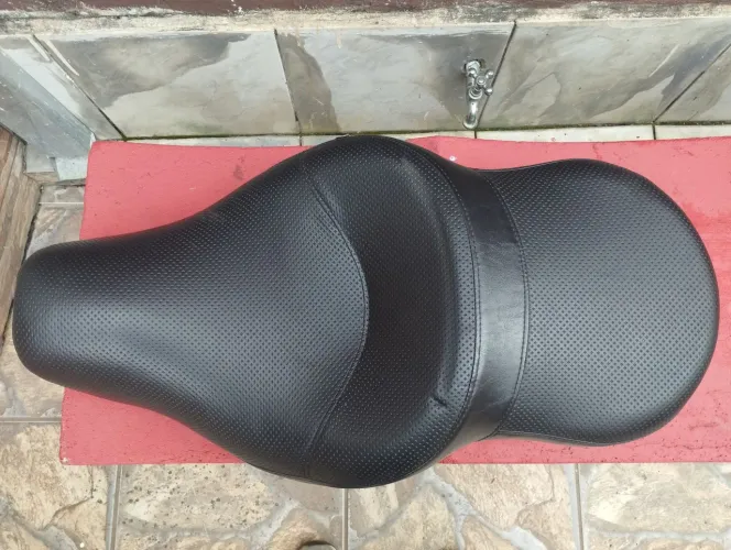 Banco Harley Davidson 883 - Confort (Pedrinho Motos)