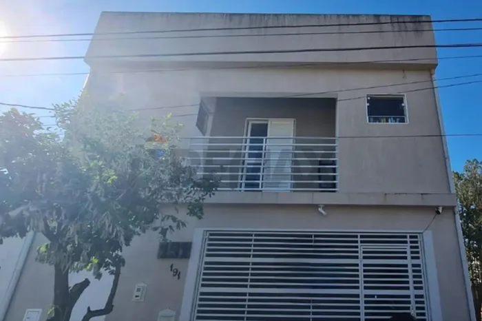 Sobrado moderno à venda em Capivari conforto, praticidade e excelente localização!