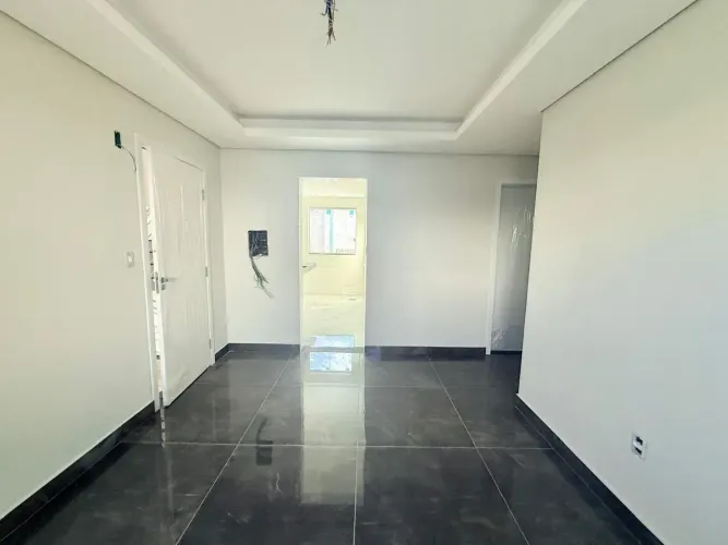 Apartamento com 2 Quartos à venda, 55m² - Candelária