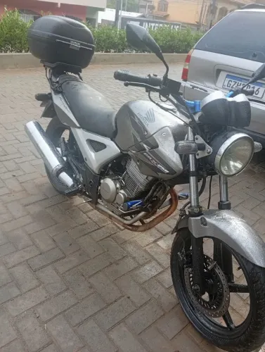 Vendo excelente. Moto