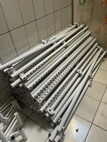 Tubo , cremalheira, prateleira 