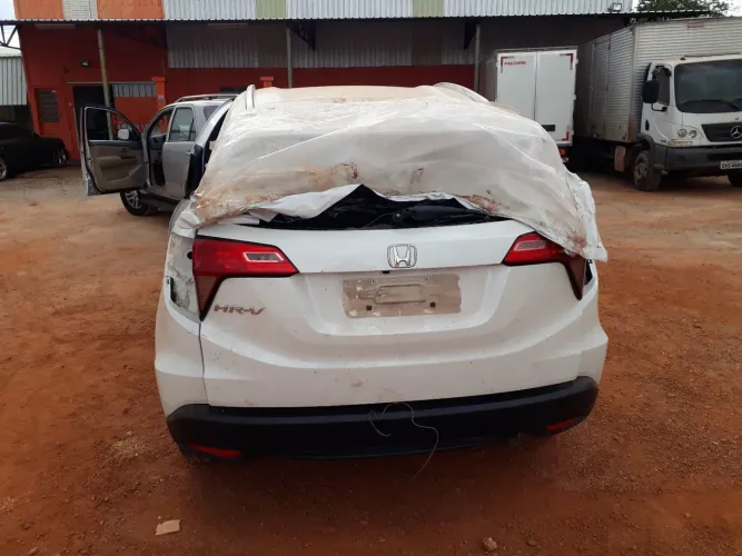 Hrv sucata vendo peças 