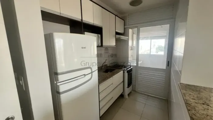 Apartamento - Centro - Residencial City Life - 2 Dormitórios - 58m².