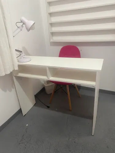 Mesa de Manicure