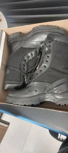 Bota militar NOVO