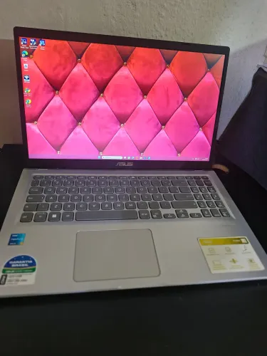 Notebook Asus Vivobook X515 Intel 4GB RAM 128GB SSD - Tela 15.6"