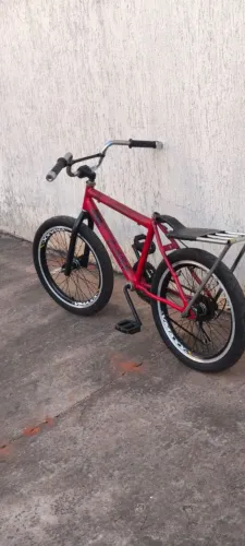 Bicicleta montadinha aro 20 quadro reto r$ 700 aceita proposta sem pressa