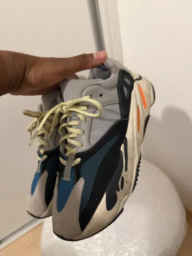 Tênis Yeezy 700 V1 Wave Runner
