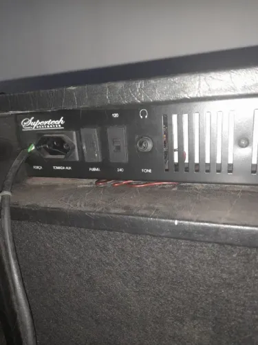 Cx de som para guitarra