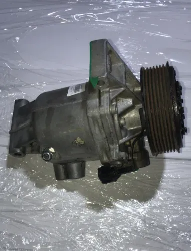 Compressor de Ar Nissan Versa March 1.6
