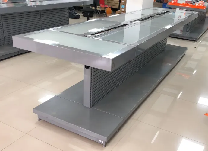 Gôndolas de Loja com Tampo de Vidro