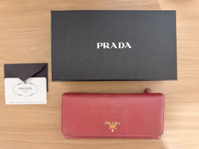 Carteira Prada