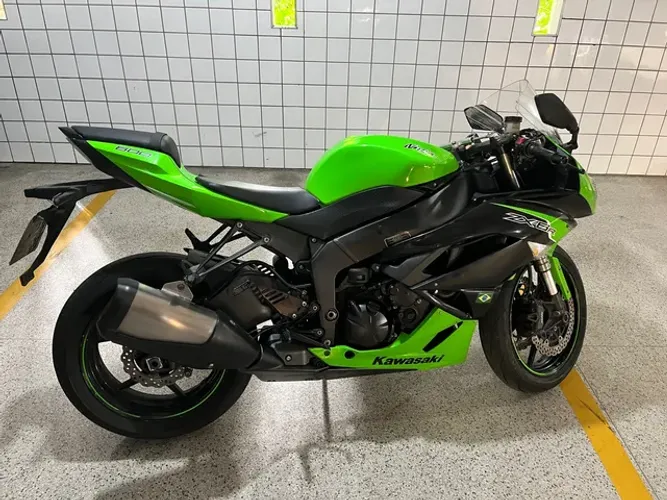 Kawasaki Zx6r 2012