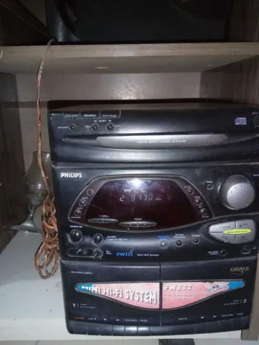 Mini System Philips FW332