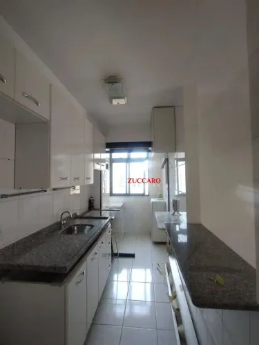 Apartamento com 2 dormitórios para alugar, 55 m² por R$ 2.550,00/mês - Vila Araguaia - São