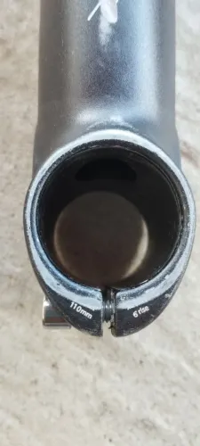 Mesa de Guidão 110mm com 6 graus de elevação