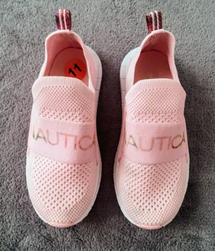 Tênis Nautica infantil rosa tamanho 27 (11 americano) comprado nos Estados Unidos