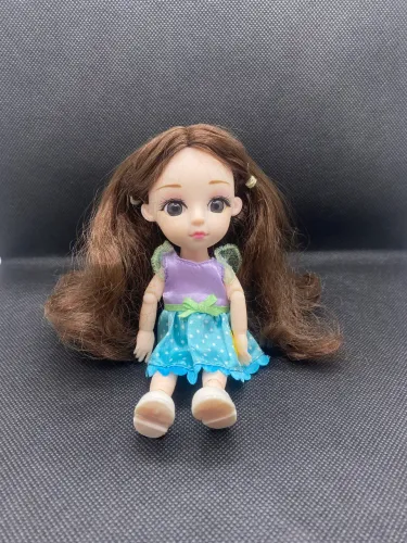 Linda boneca 