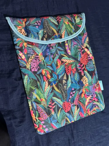 Capa para Notebook Estampada Tropical Imaginarium