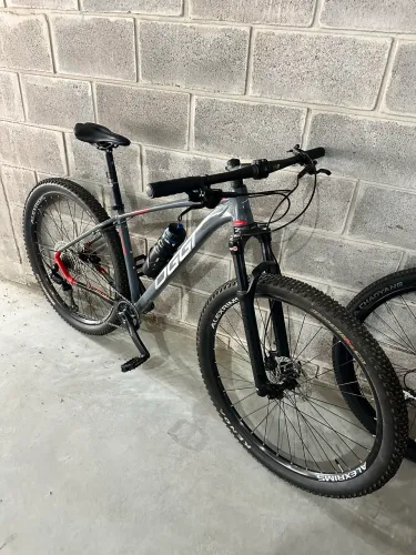 Bicicleta Oggi 7.2 2024 - impecável 