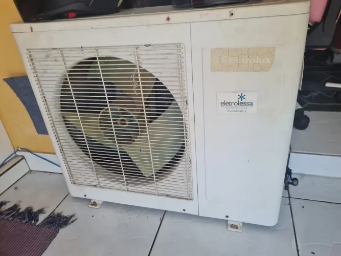 Ar condicionado split 24.000 btu pra ambiente grande Electrolux 