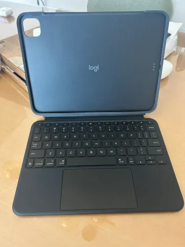 Combo Touch keyboard case Logitech