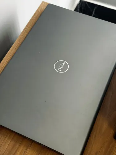 Notebook Dell Vostro 15 3520 