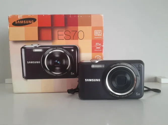 Camera digital Samsung ES70 - 12MP (FRETE GRATIS!)