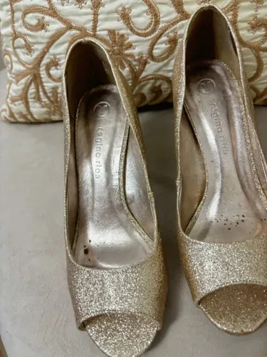 Sapato social dourado - tamanho 35
