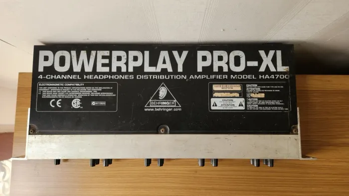 Amplificador de fone Behringer Powerplay Pro-XL HA4700