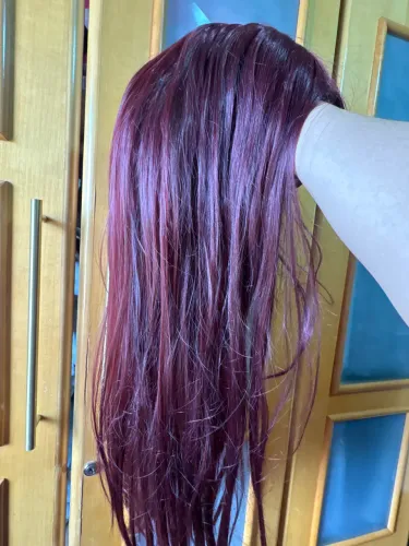peruca longa com franja cor vinho para fantasia, cosplay e festas temáticas (sintética) 