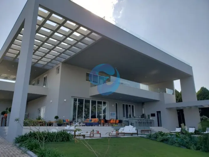 Casa luxuosa à venda no Jardim da Represa