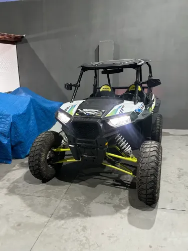 UTV rzr xp muito novo